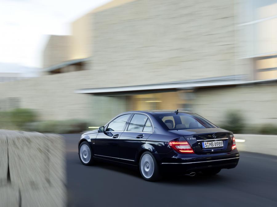  Mercedes-Benz C250 CDI 2011 года  (фото 37 из 60)